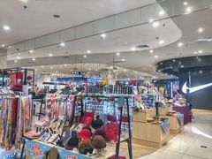 -永旺黄岛购物中心