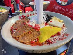 -黄兴南路步行商业街