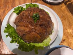 -老滇山寨•云南特色菜•地方菜•民族风情歌舞表演(金碧店)