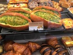 -巴黎贝甜(宜山路店)