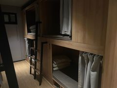 -一间森林酒店(上海人民广场店)
