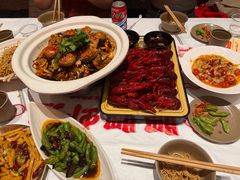 -肥肥虾庄·金牌油焖大虾(杨园滨江时代walk店)