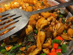 青椒紫苏牛蛙锅-蛙小侠(卓悦里店)