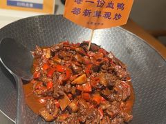 -老萍巷莲花血鸭·萍乡地标江西菜(步行街店)