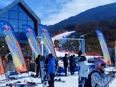 -鳌山滑雪度假区