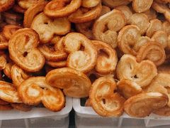 -哈氏上海哈尔滨食品厂(汇联商厦天钥桥路店)