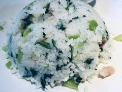 上海咸肉菜炒饭-南小馆(迪士尼小镇店)