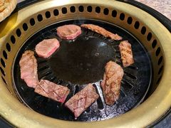-炼火烤肉店