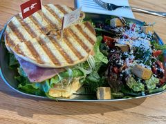 俱乐部贝果-Catch Bagel(芳草地店)