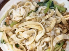 -东北四季饺子王(华山路店)