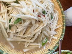 -汤锅大王(新平曹苏黄牛汤锅有限公司)