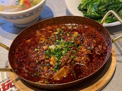 -有红鸡毛店·川菜(建设路店)