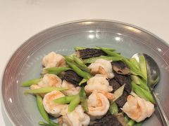 -彩云天云南餐厅