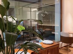 -Line 咖啡(石厦花园店)