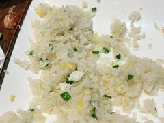 -虾弄弄海派小龙虾·牛羊蝎子火锅