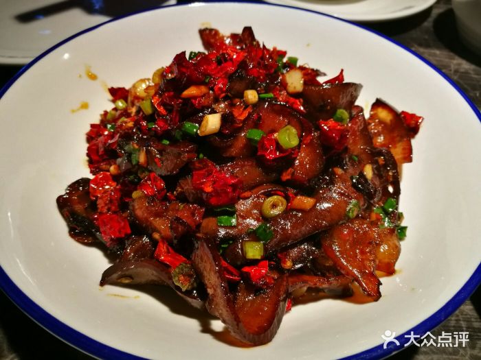 郑记黄金台湘菜馆(秀英店)腊味合炒图片 - 第1张