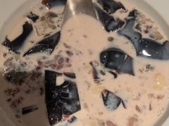 -RUXU入续糖水铺与包(卓悦中心店)