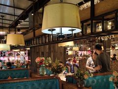 -领鲜活海鲜榴莲自助火锅(东门店)