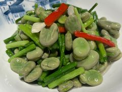 蒜苗炒蚕豆-渔人码头(中南店)