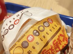 小皇堡-汉堡王(大连柏威年餐厅店)