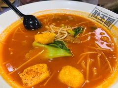 -肚王国(砂之船中东奥莱店)