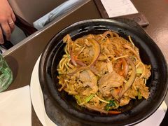 金针菇粉丝肥牛煲-有璟阁港式餐厅(国贸商城店)