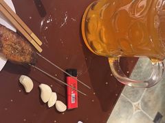 -三个大叔烤羊肉串·歌手驻唱·碳烤鲜肉(西三旗店)