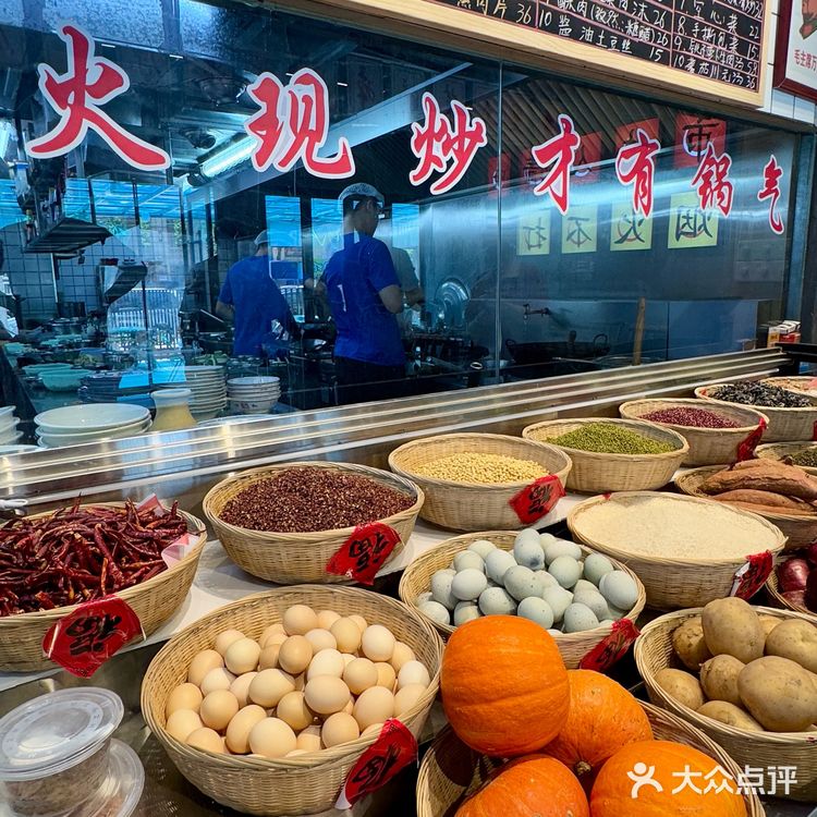 被朋友按头安利八百遍的店❗️今天❗️终于❗️吃上了