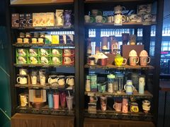 零售区-星巴克(无锡高铁站店)