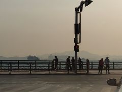 -汇泉广场