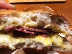 黑椒牛肉芝士贝果三明治-煮叶(悠唐广场店)