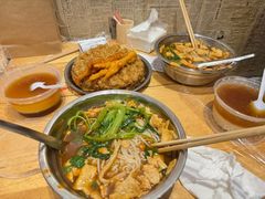 -柳州肥姨妈大骨螺蛳粉(万达中心店)