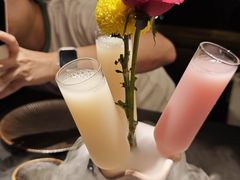 -蟹犇前•帝王蟹雪蟹(陆家嘴店)