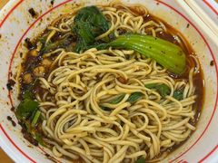 -叶伟胡辣壳面(两路口店)