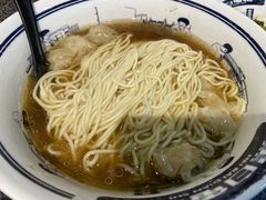 -黑白电视长沙小吃(美林M·LIVE天地东座店)