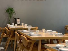 -麦龙·新港风料理(江汉路店)