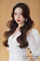 -艾米丽婚纱礼服