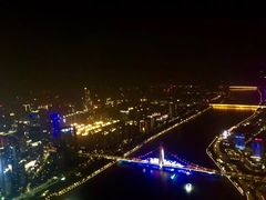 -广州塔卢特斯法国旋转餐厅