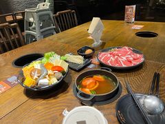 -呷哺呷哺 小火锅 (浦东新欧尚超市店)