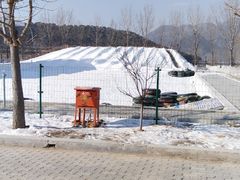 -十三陵雪世界滑雪场