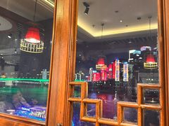 -小天鹅火锅·一线江景洪鼎旗舰店(洪崖洞店)