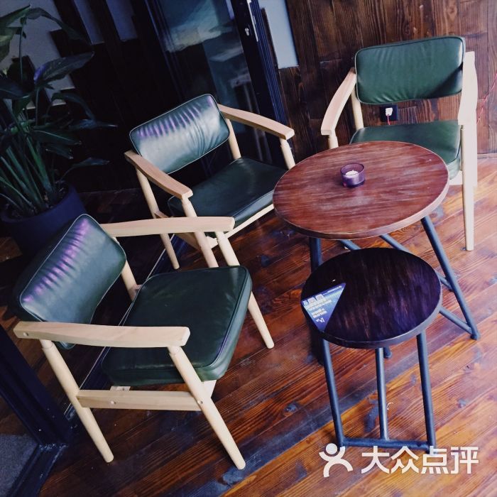 trio coffee图片 - 第1张