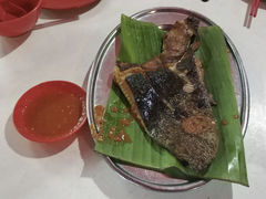白须公-黄亚华小食店(Jalan Alor)