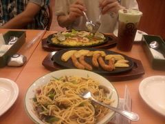 -萨莉亚意式餐厅(深南茂业店)