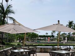 -亚龙湾希尔顿自助餐厅·海鲜·烧烤·沙滩BBQ·现场乐队
