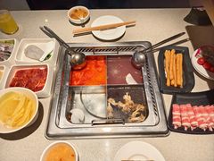 -海底捞大排档火锅(悦荟广场店)