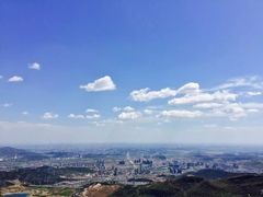 -定都峰