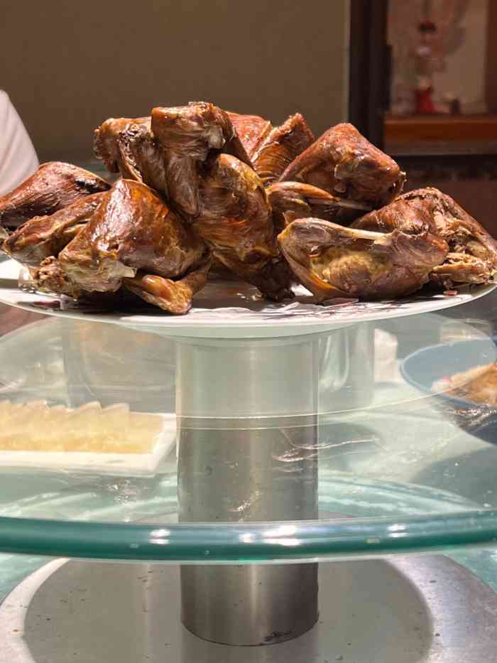 7号院烧鸽子(门头沟店)-"来门头沟景点游玩,过了点吃饭搜到这家老菜.
