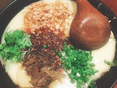 稀豆粉米线-麒麟风烤牛肉·云南烧烤小排档(丹凤街店)