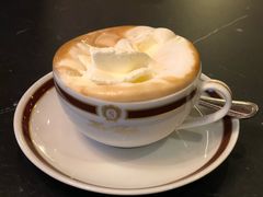 -Cafe Sacher(WIEN)